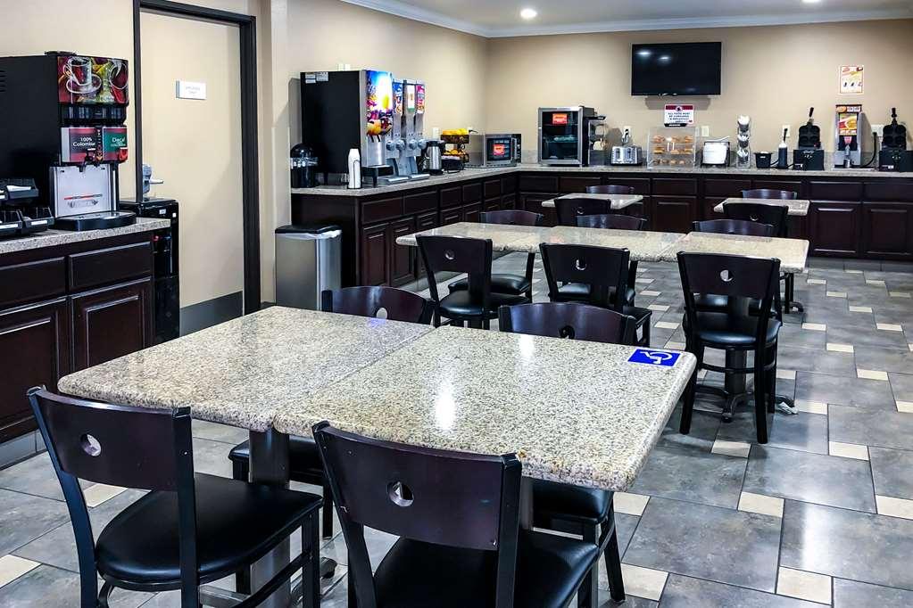 Econo & Downtown Escondido