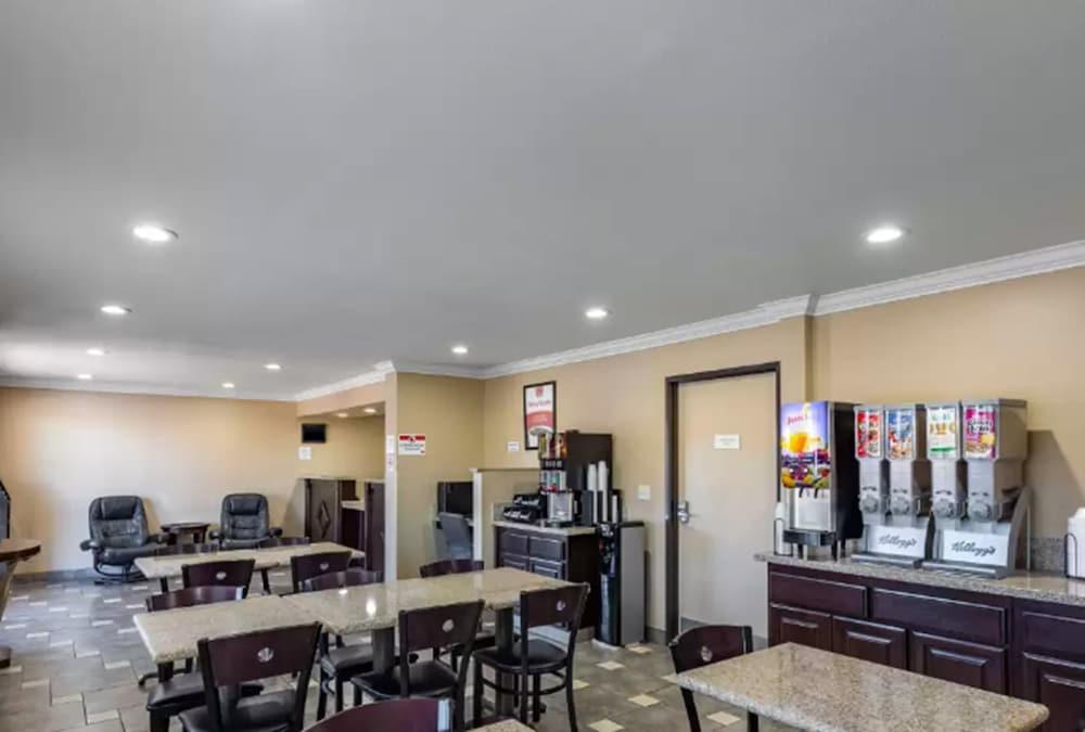 Hotel Econo & Downtown