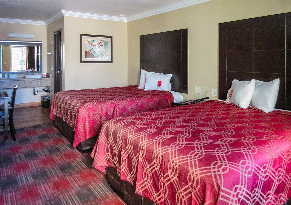 Hotel Econo & Downtown