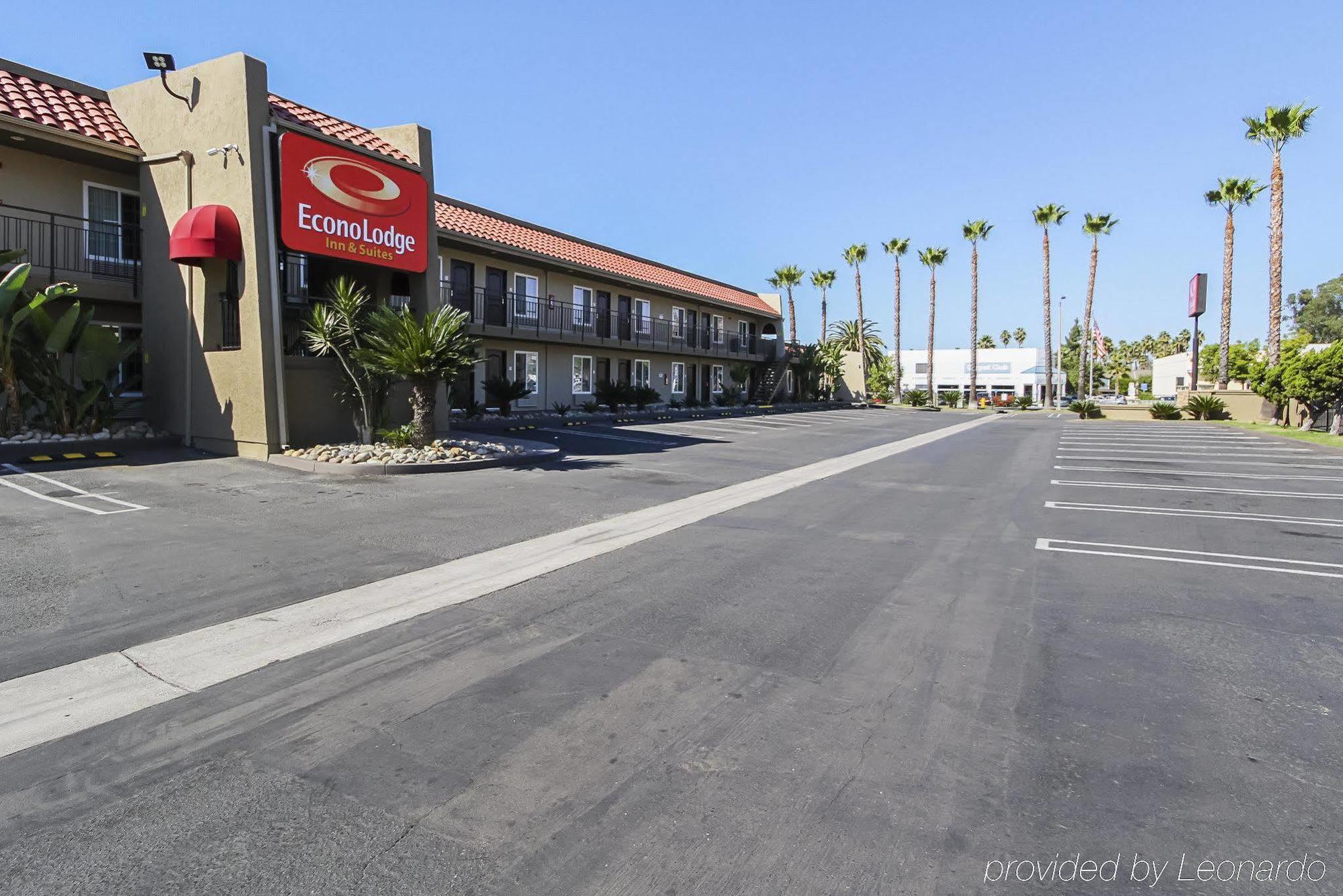 Hotel Econo & Downtown 2*
